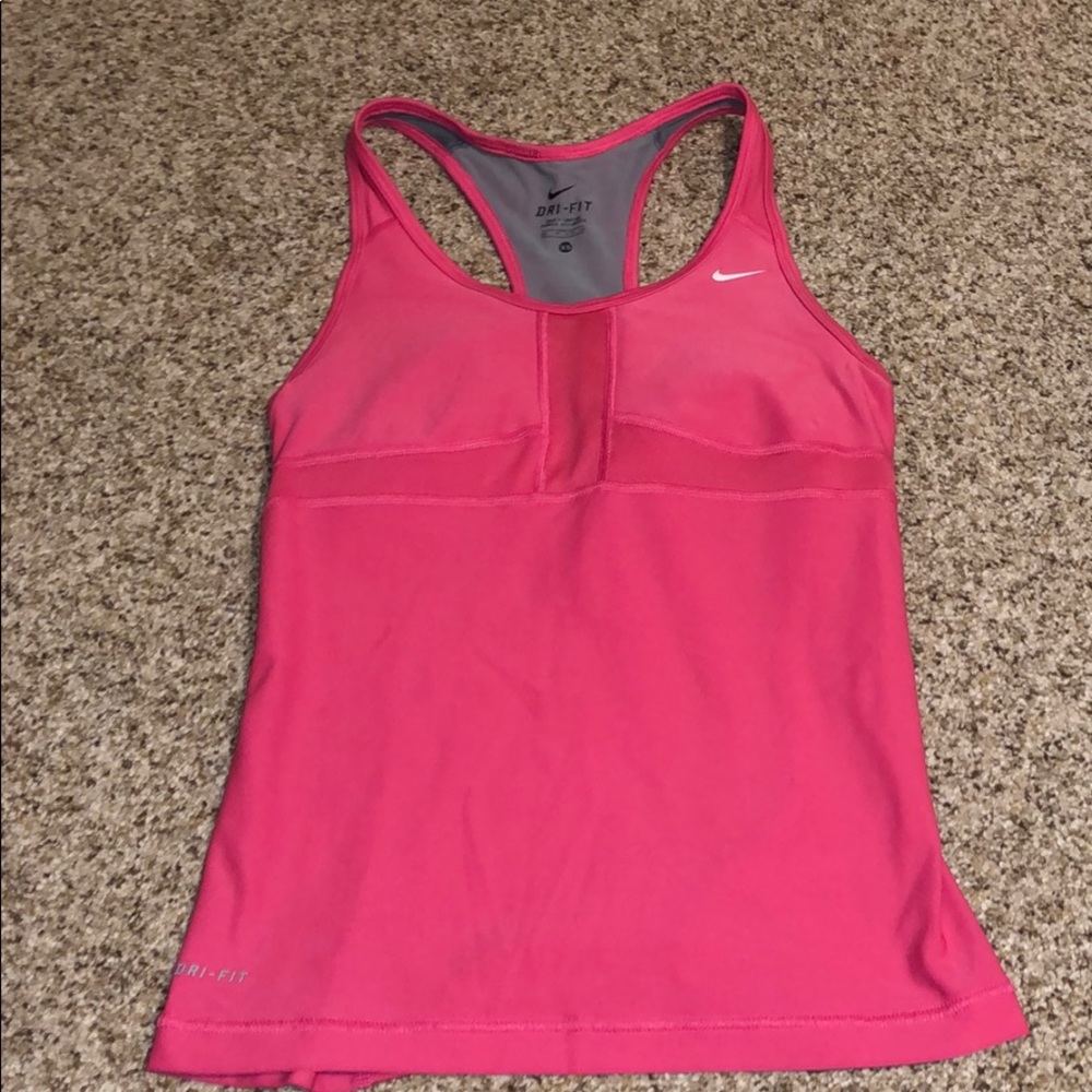 Nike tank top with built in sports bra